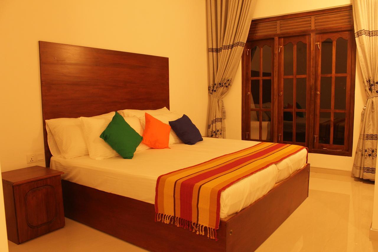 Mowgli Cottage Sigirîya Extérieur photo