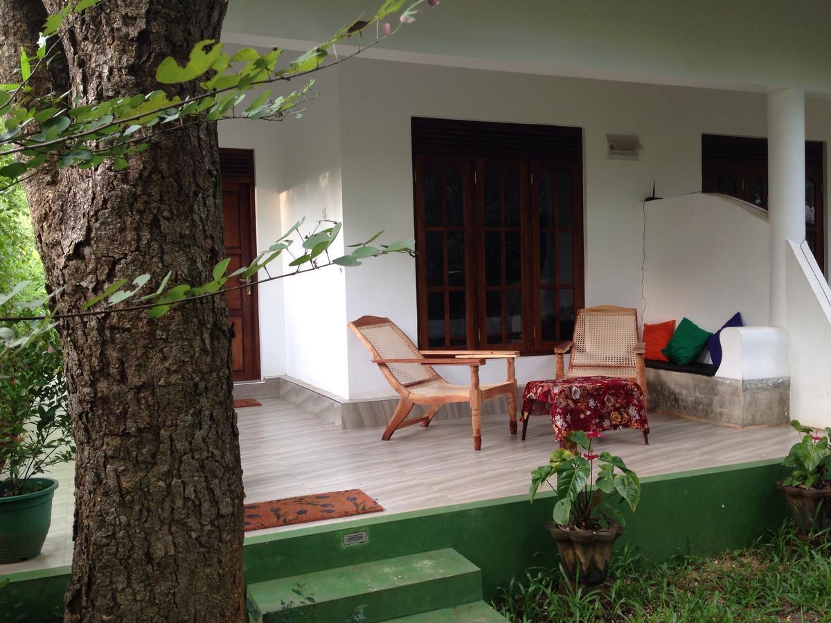 Mowgli Cottage Sigirîya Extérieur photo